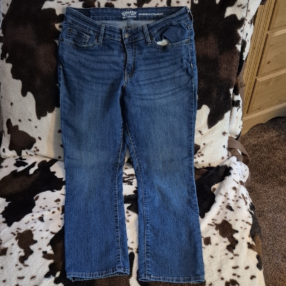 Signature by Levi Strauss Women's Medium Blue Straight Leg Jeans
